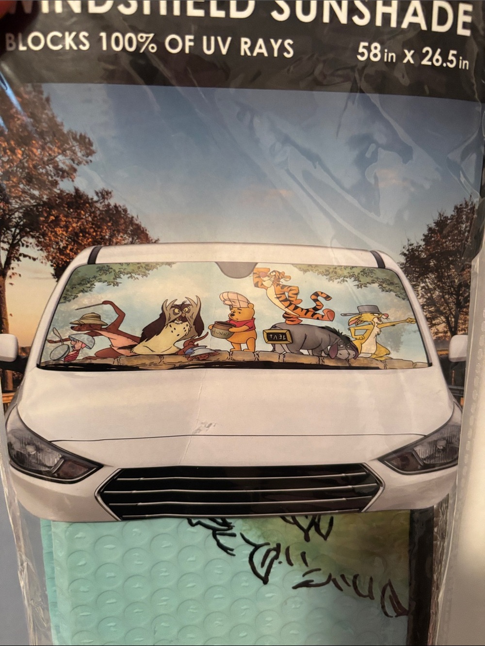 Winnie the Pooh Windshield Sunshade - Picture 4 of 4